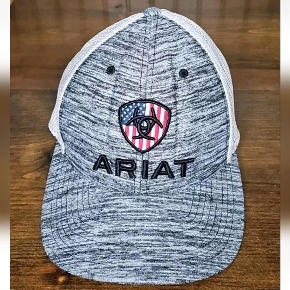Ariat Gray and White Cap